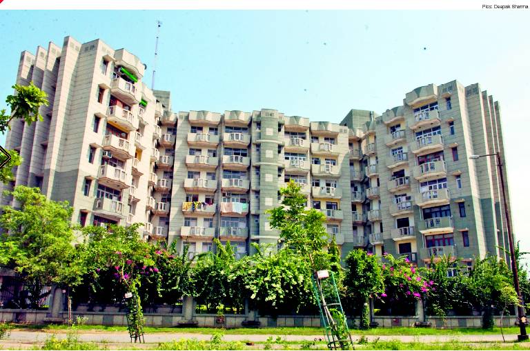 Despite new stock, Pitampura home owners bank on rental returns