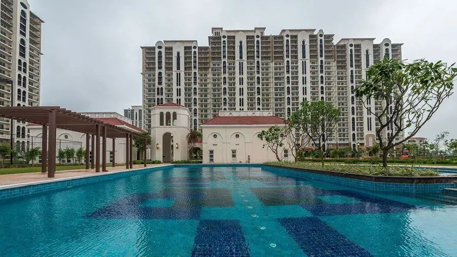 DLF Alameda