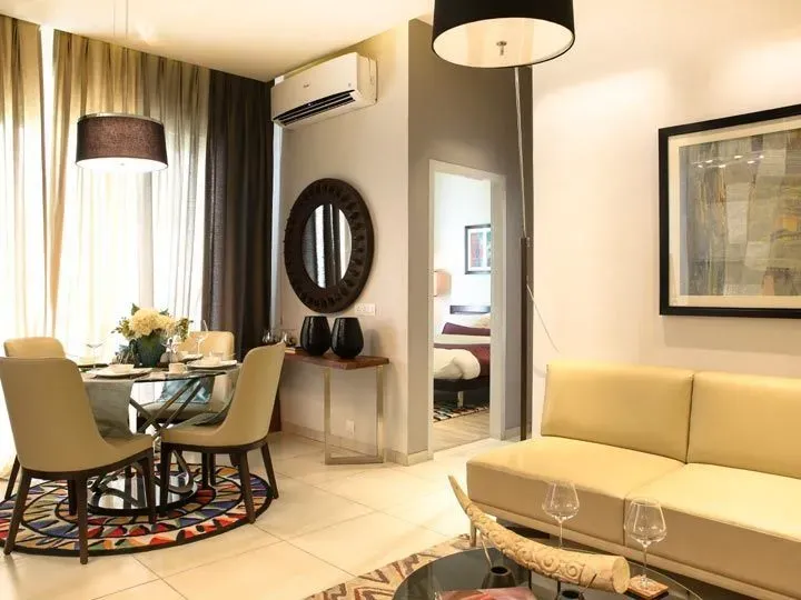 Supertech Scarlet Suites