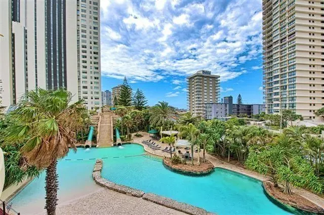Suncity Avenue