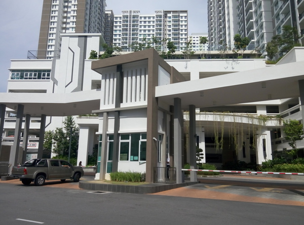DLF Imperial Residences