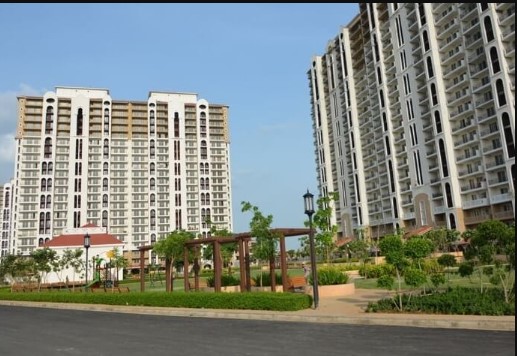 DLF Express Greens