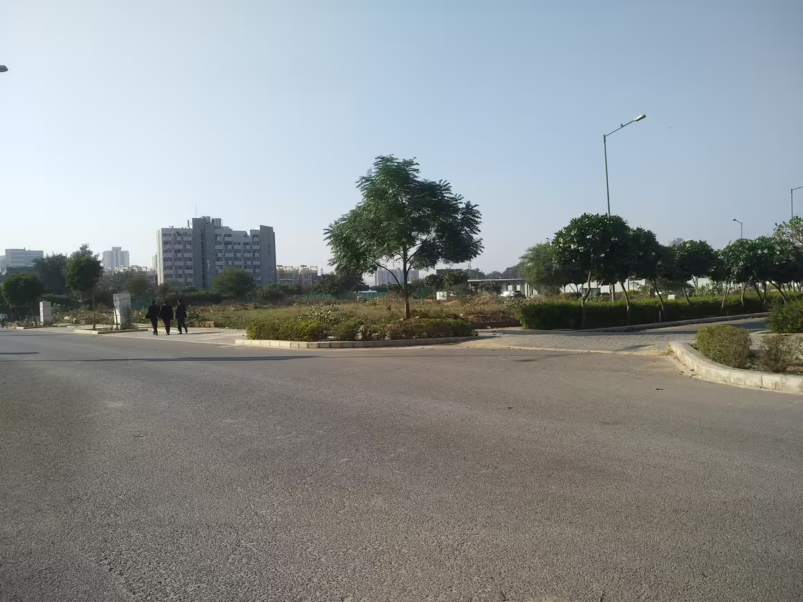 Ireo City Plots