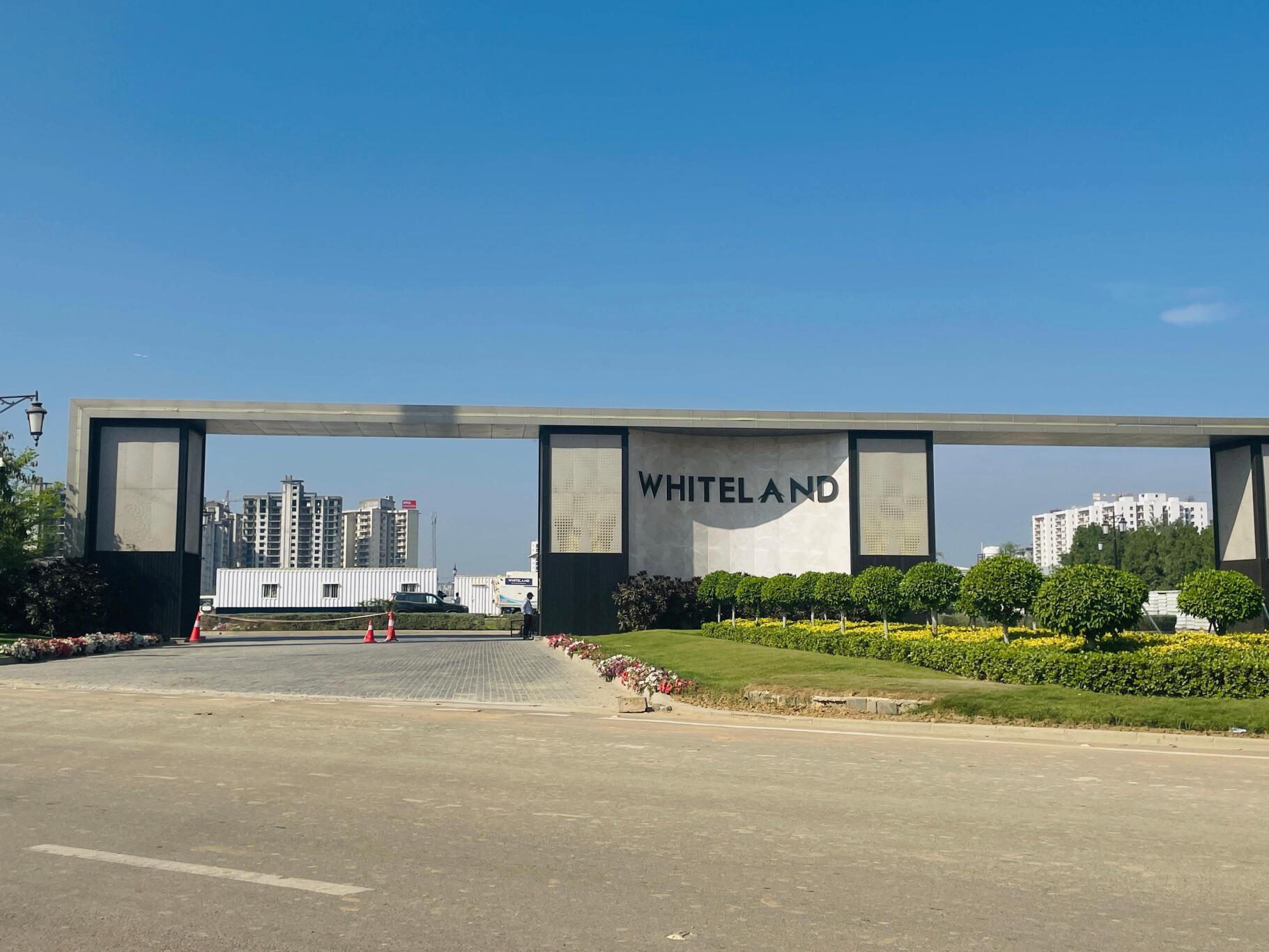 Whiteland Urban Resort (Westin Residences)