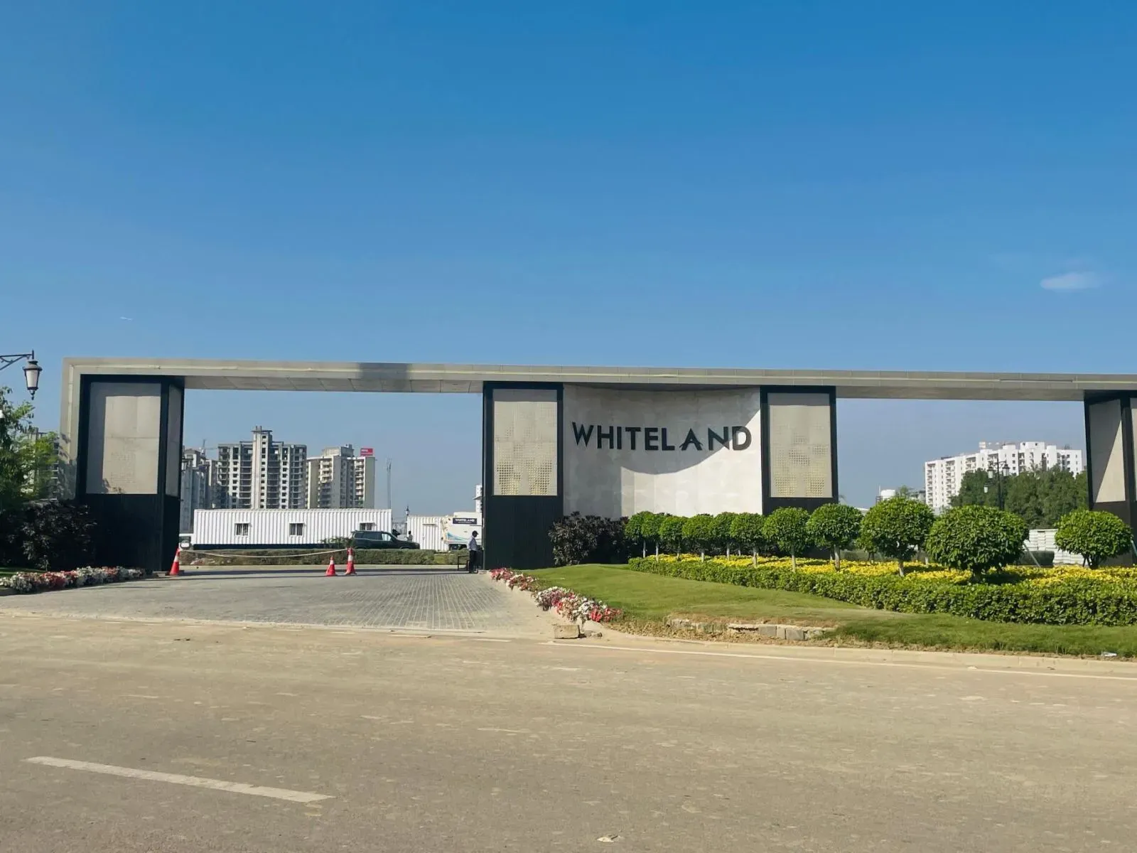 Whiteland Urban Resort (Westin Residences)