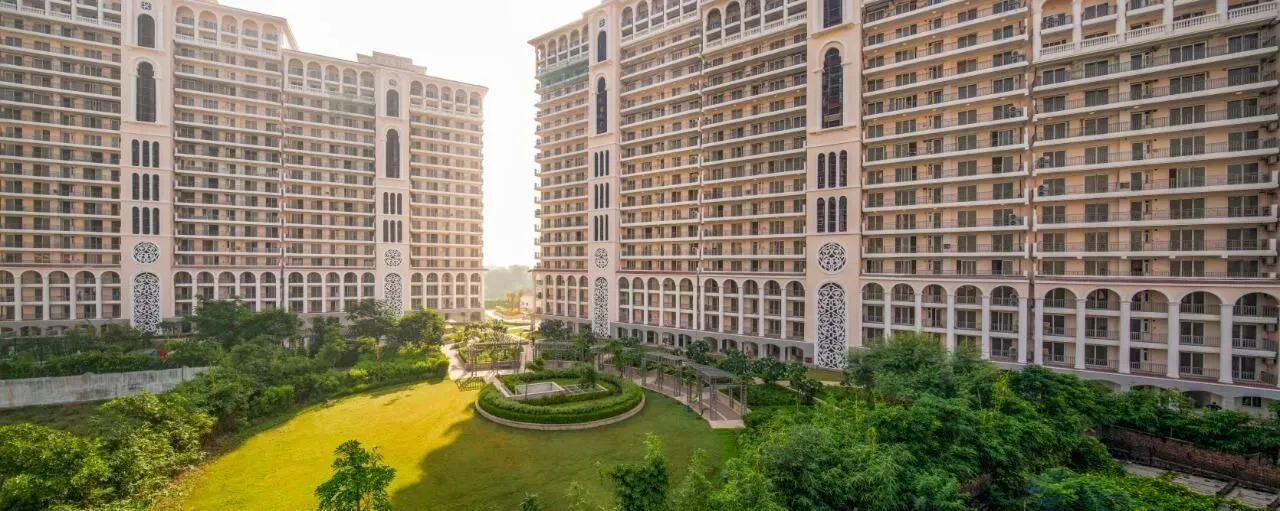DLF The Skycourt