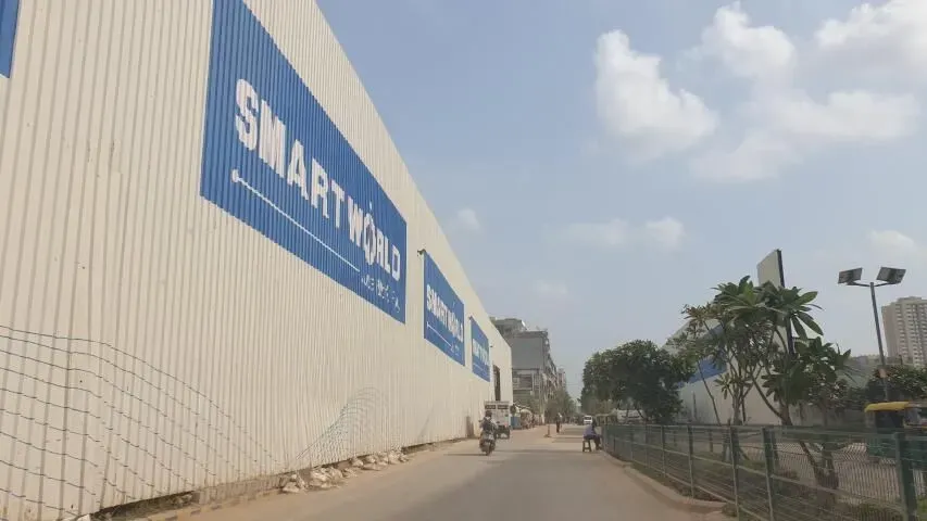 Smartworld Sky Arc