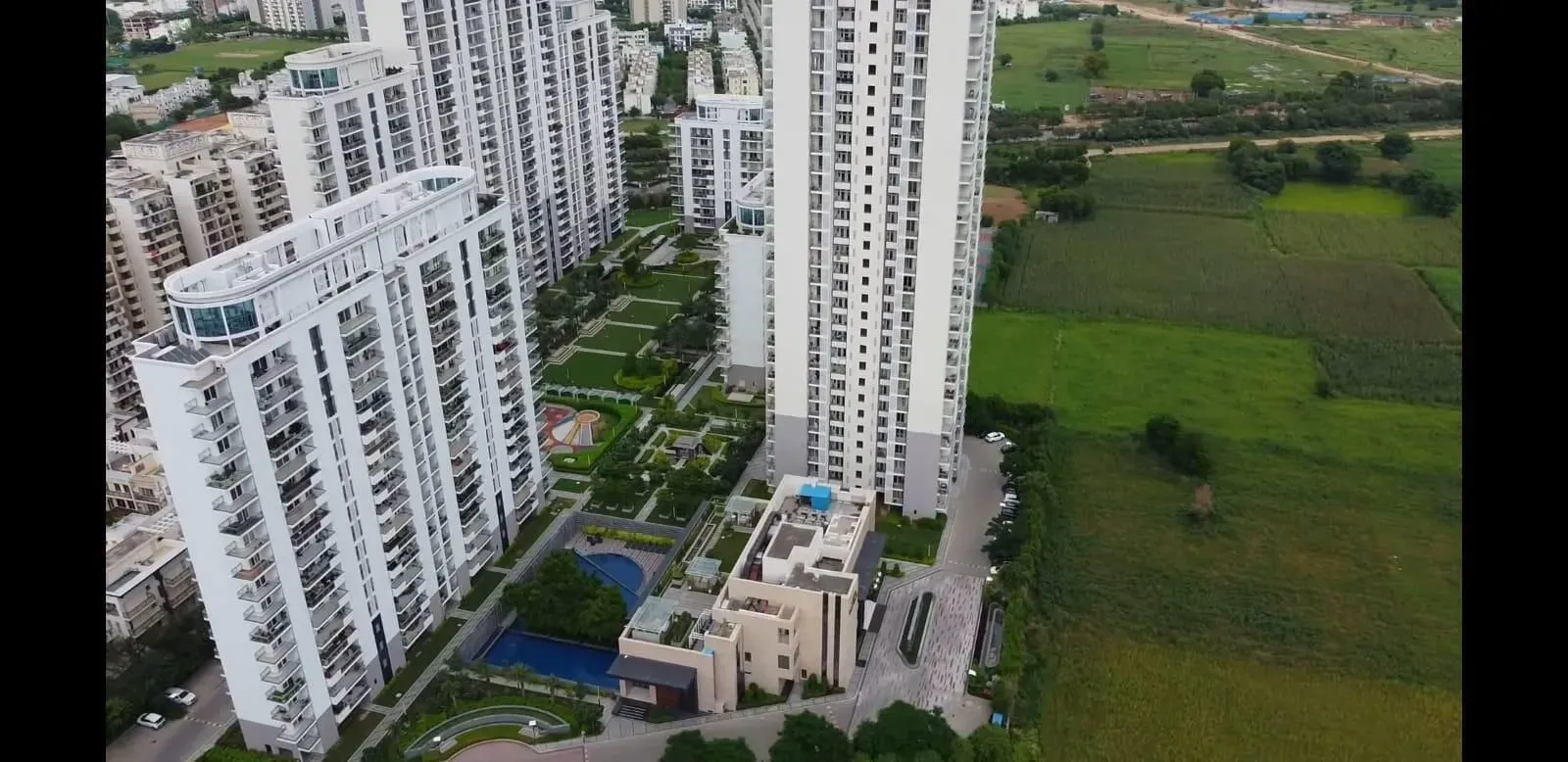 DLF The Ultima