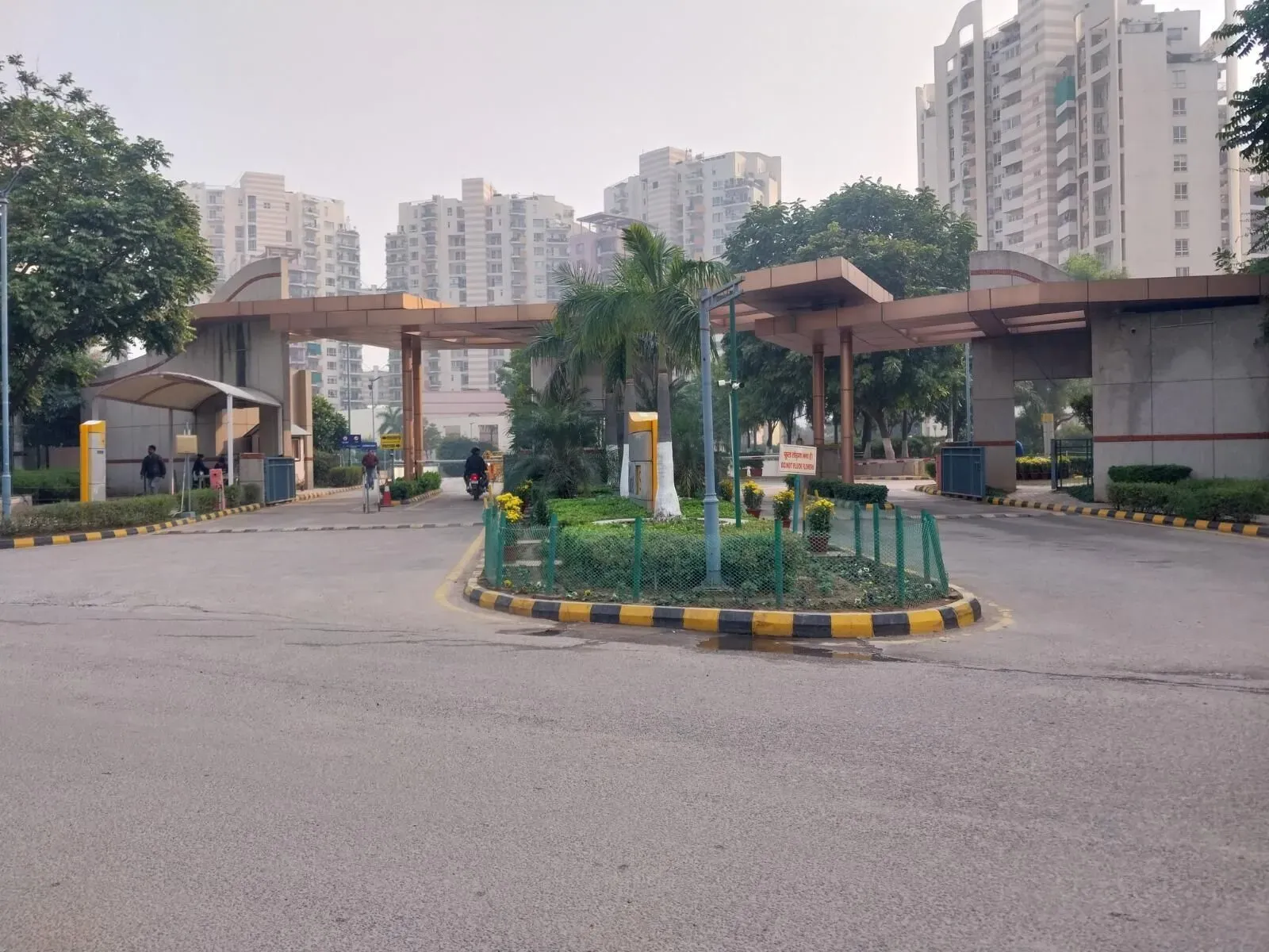 The Close South
