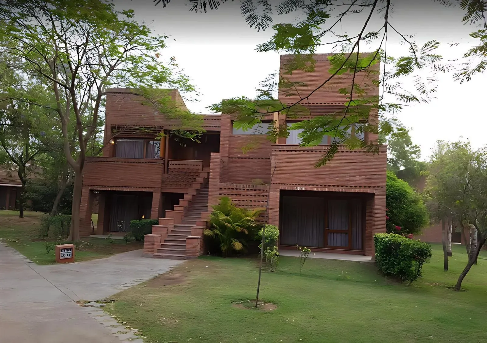 Vatika Westin Sohna Resort