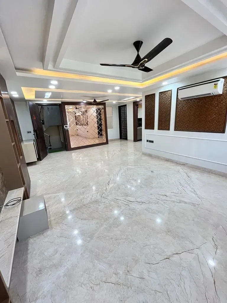 Luxury Builder Floor In Sushant Lok 1