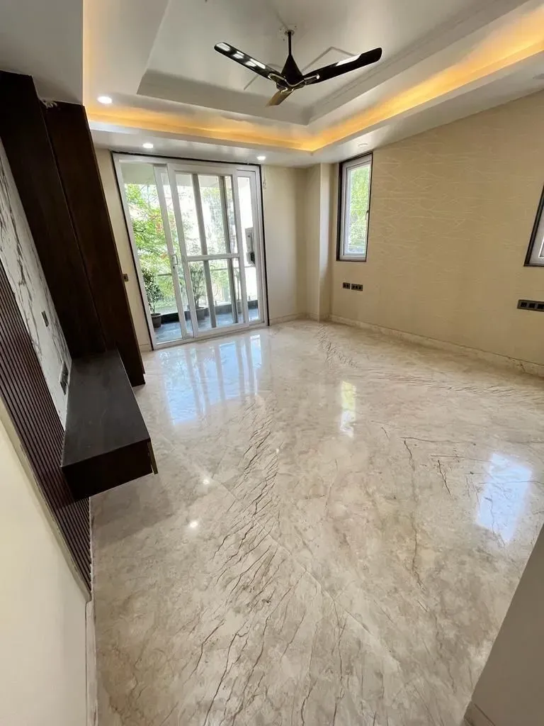 Luxury Builder Floor In Sushant Lok 1