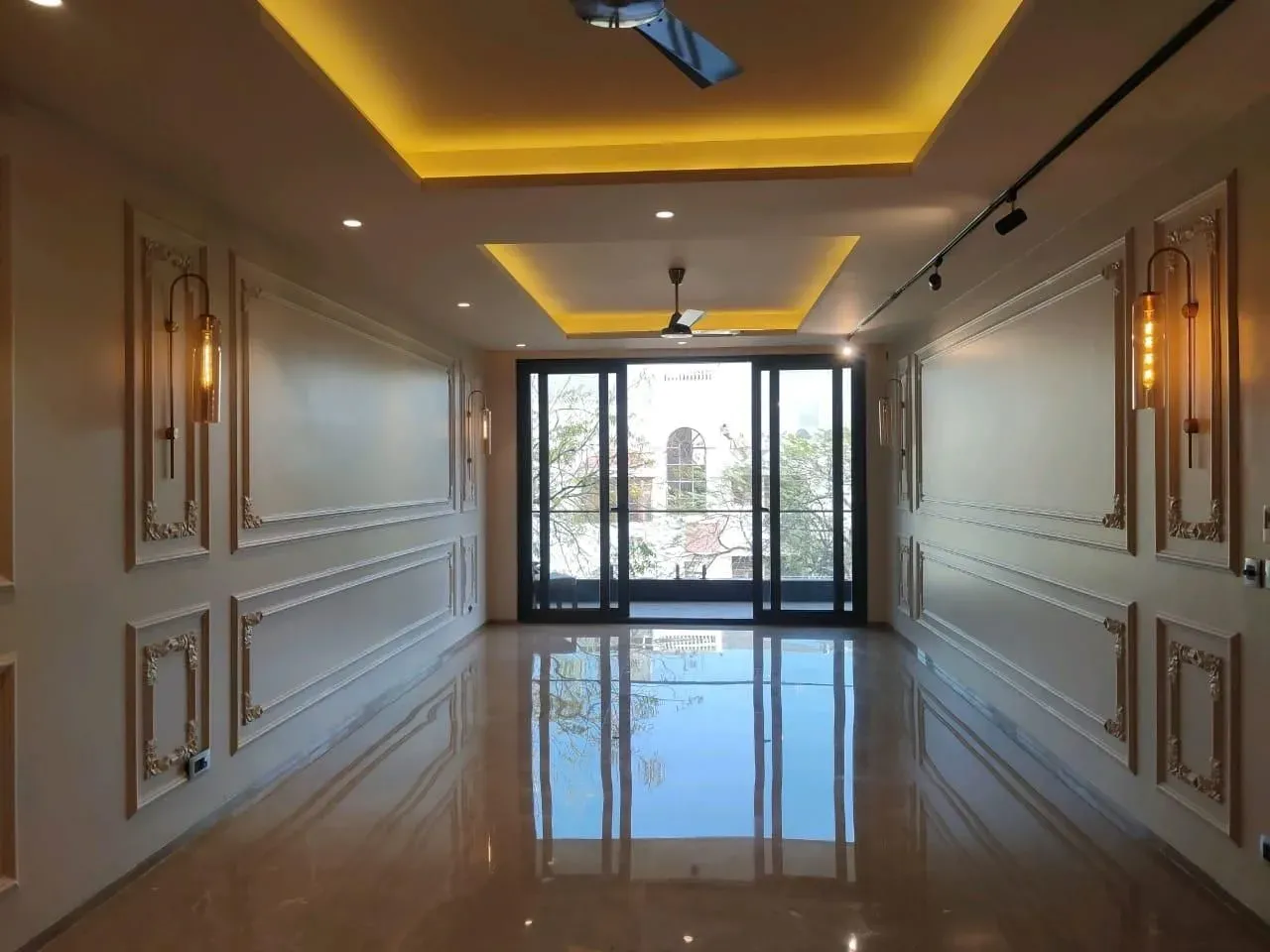 Luxury Builder floor In South City 2
