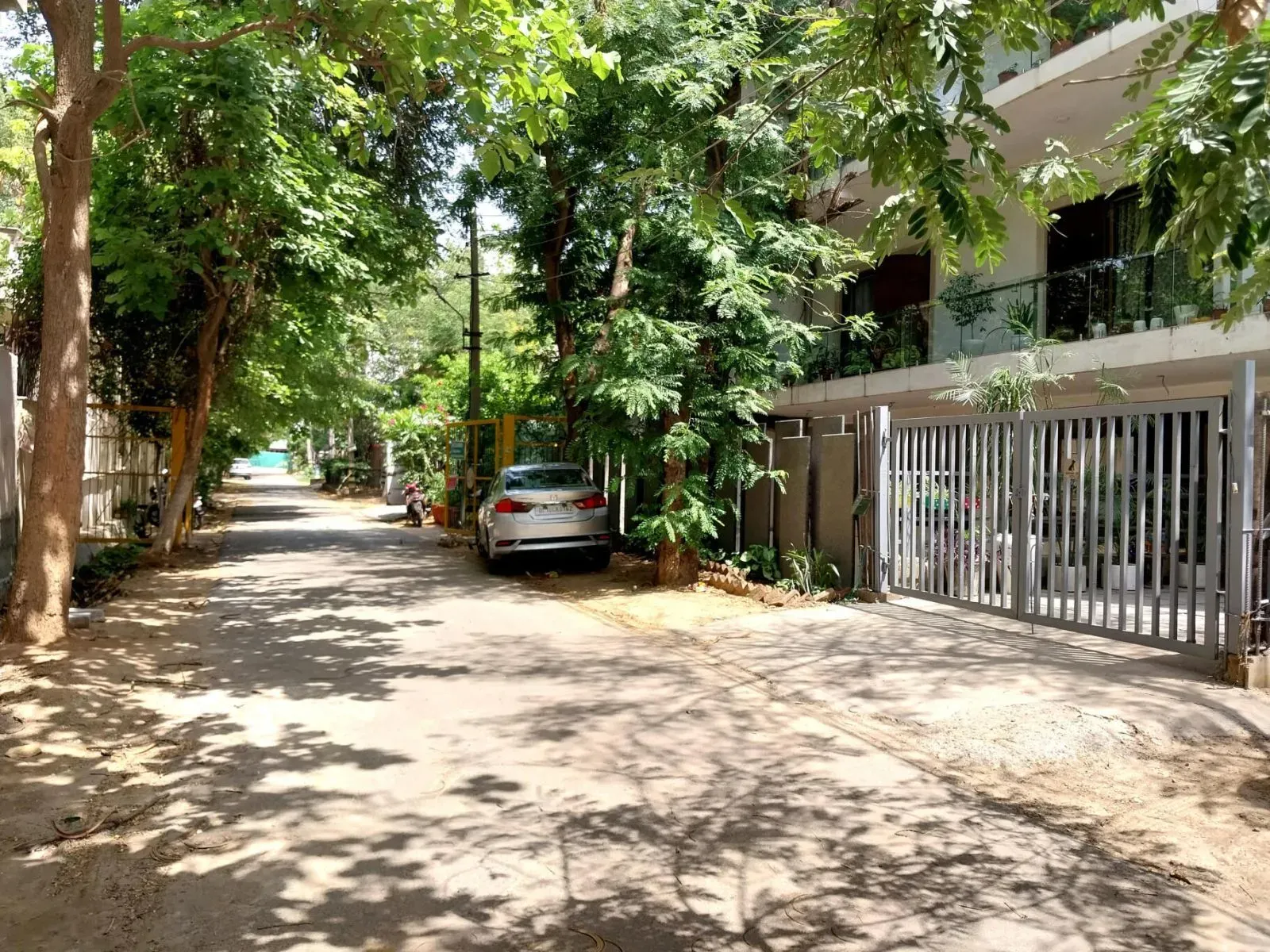 DLF Phase 1 Ultra Luxury Builder Floors