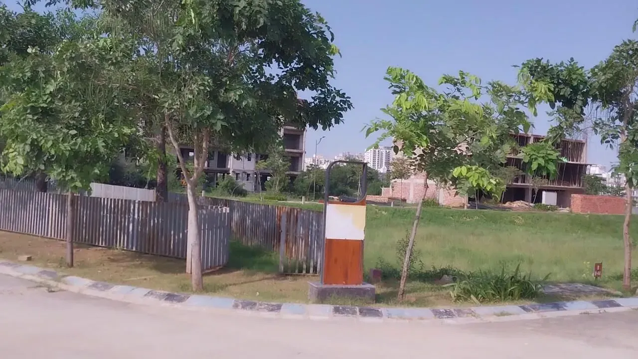 Orris Woodview Residences