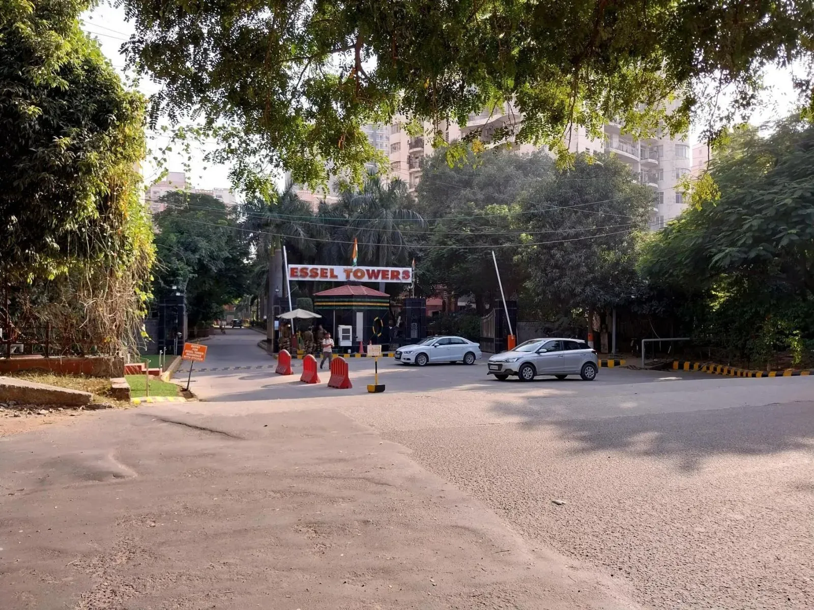 Suncity Essel Towers