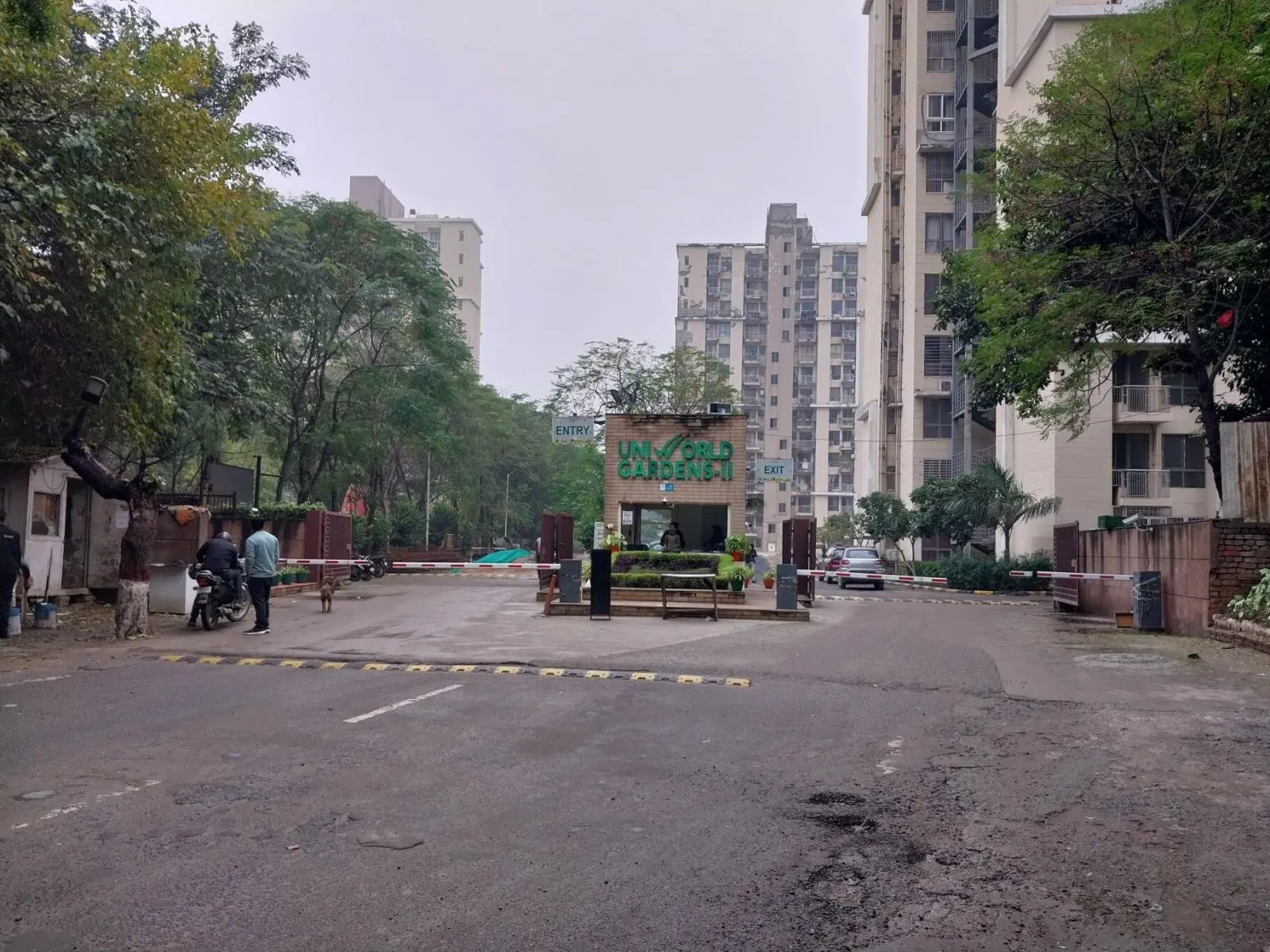 Unitech Uniworld Gardens 2