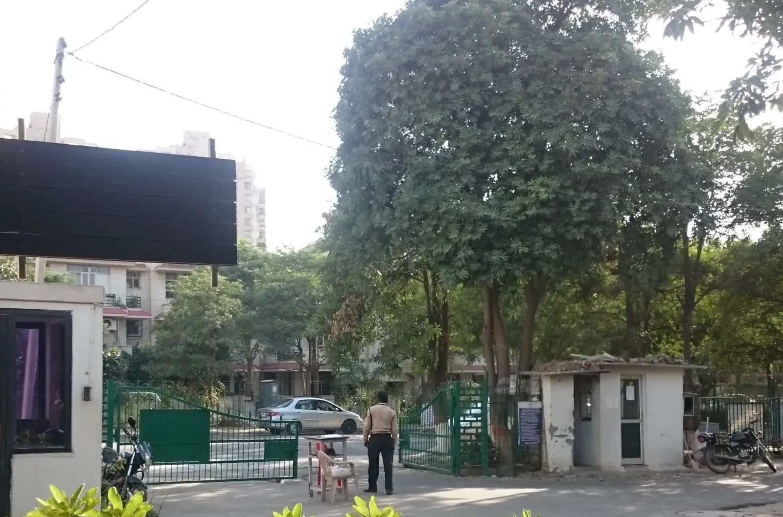 Unitech South City 2