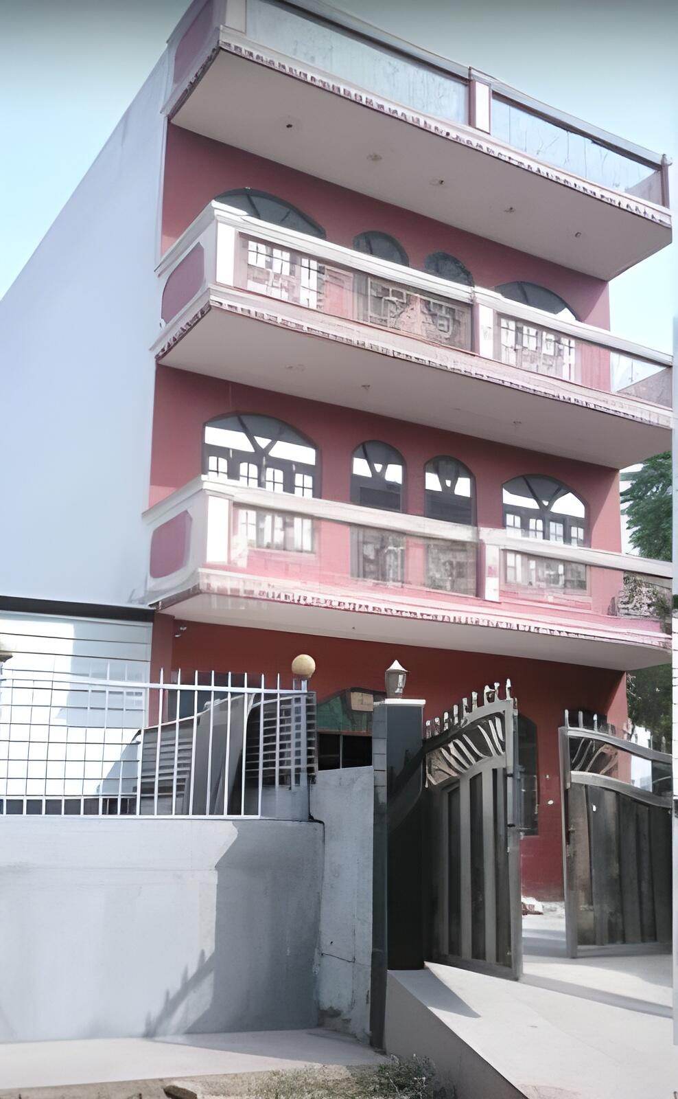 DLF City Phase 1