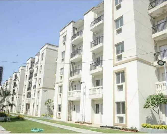 Sare Crescent Parc Royal Greens Phase 1
