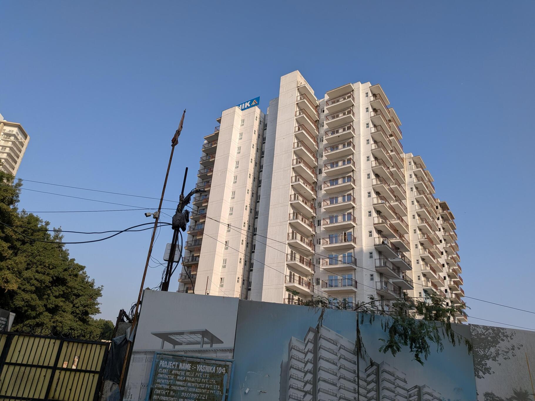 Yashika 104