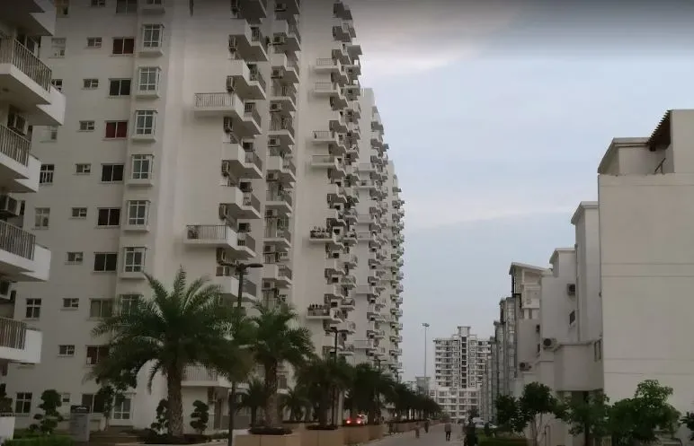 Emaar Palm Select