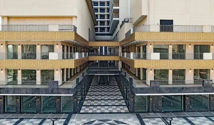 Tapasya 70 Grandwalk
