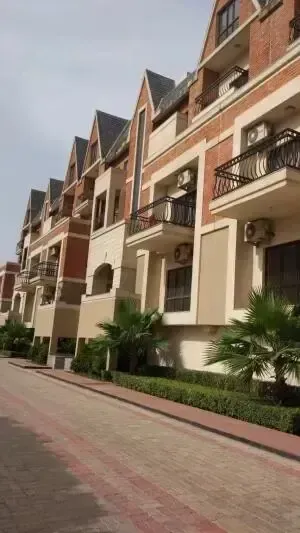 Raheja The Vedaanta Floors