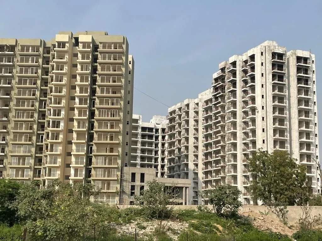 Bedarwal Consortium Sixty Three Golf Drive