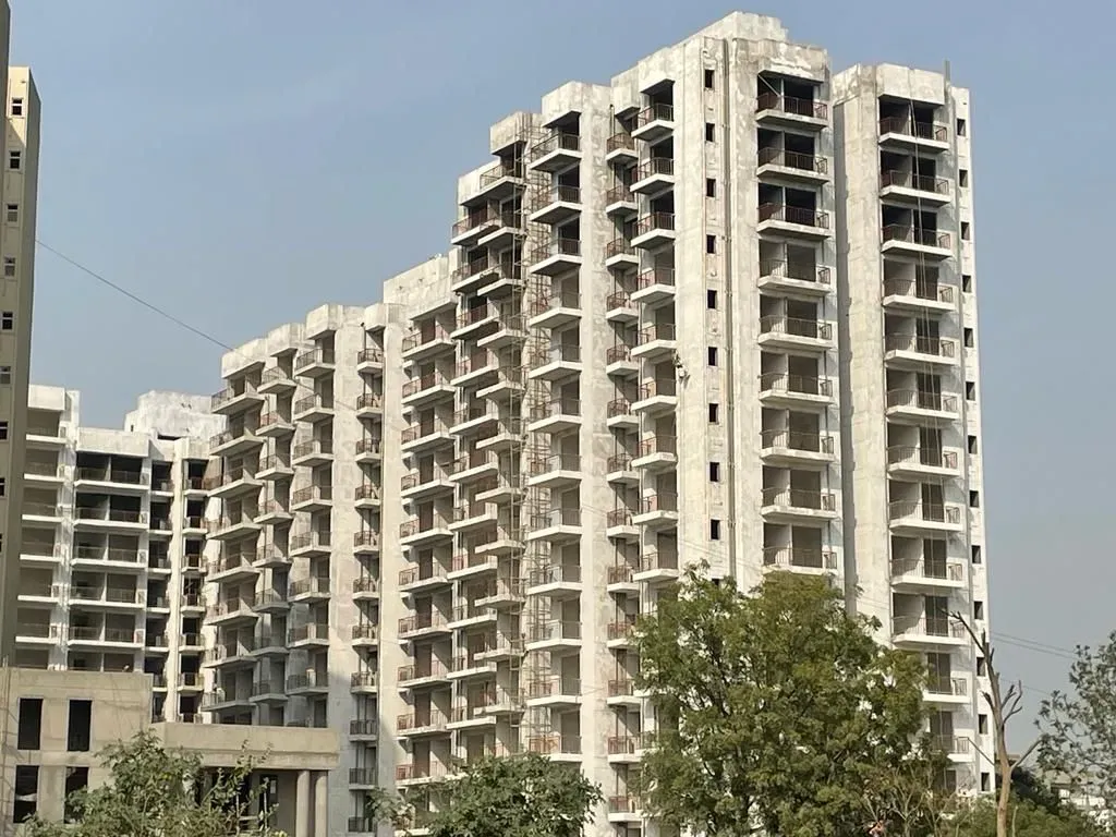Bedarwal Consortium Sixty Three Golf Drive