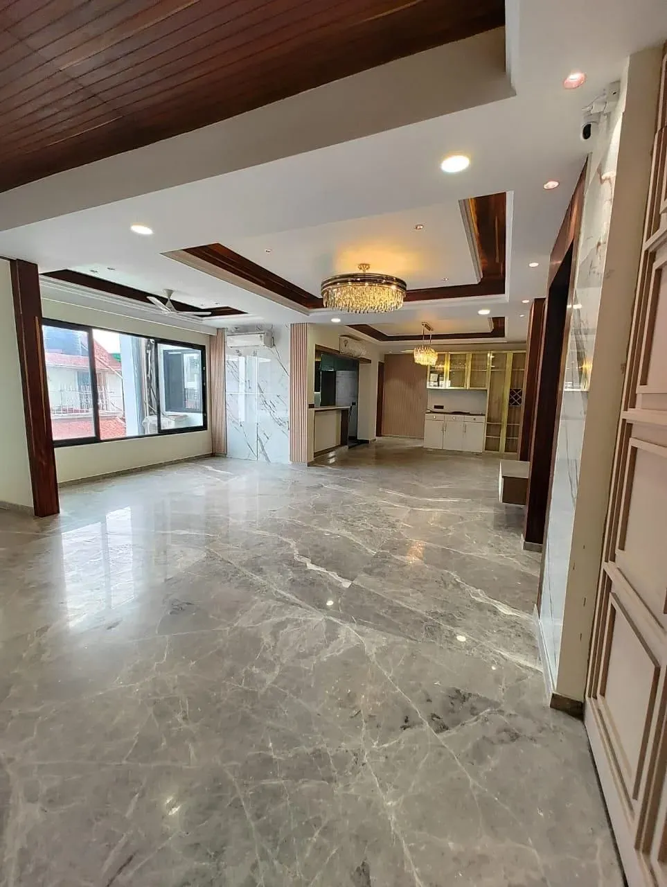 Paramount Luxury Floors