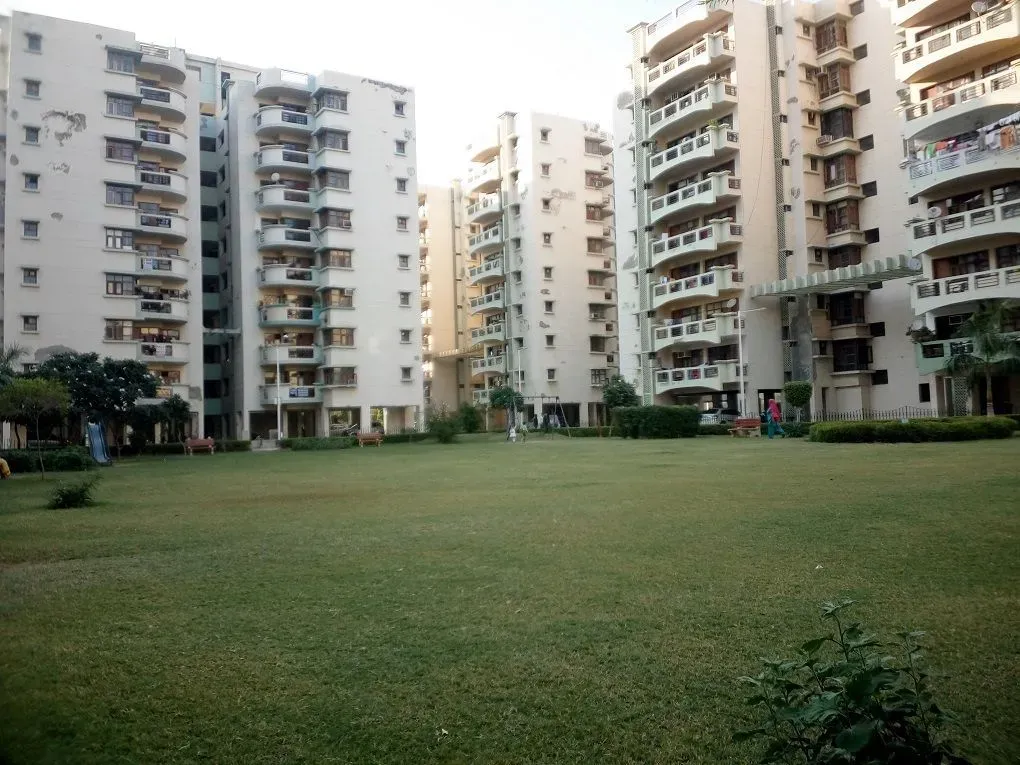 HSIIDC Sidco Shivalik Apartments