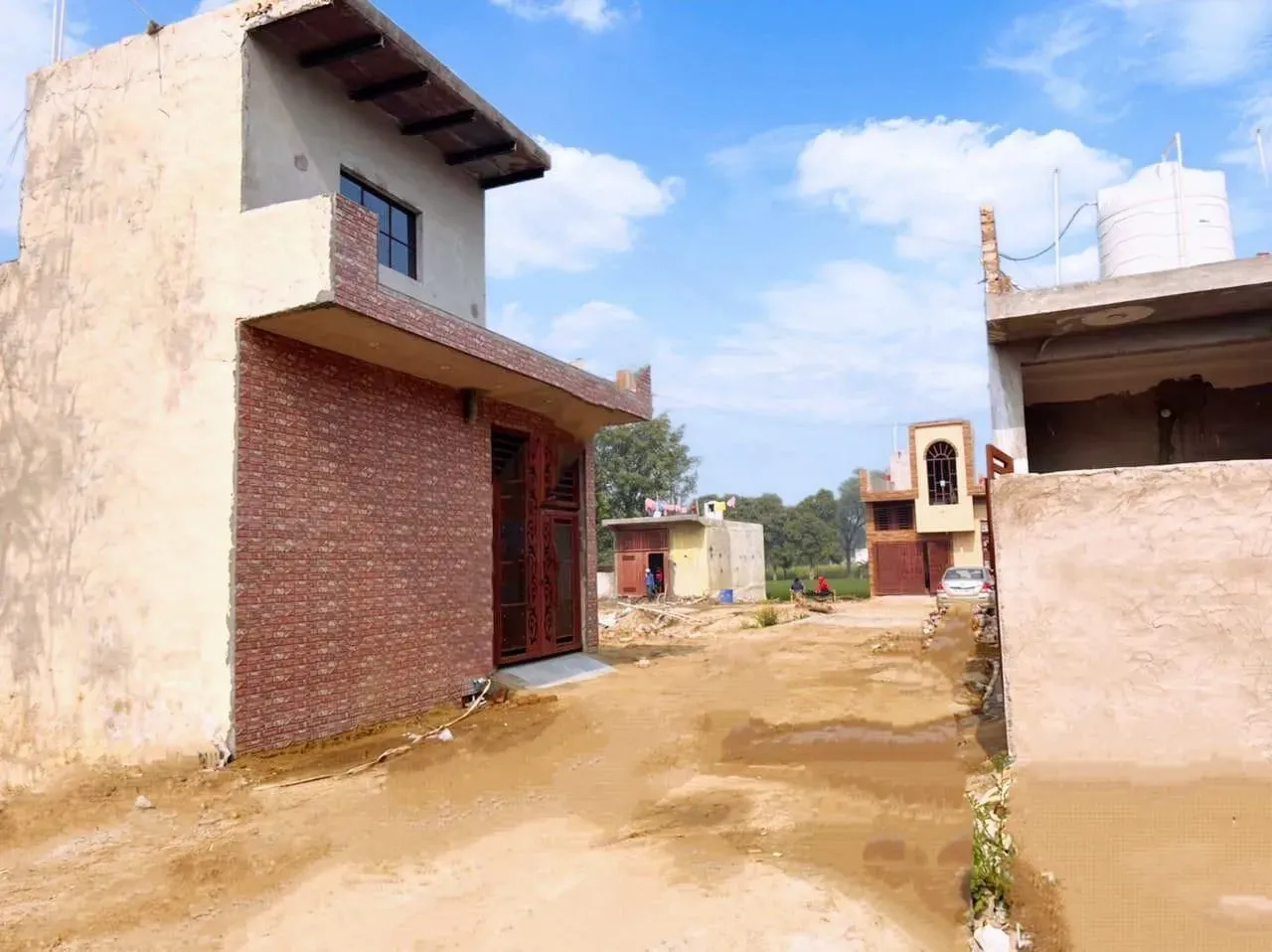 ETR Residential Plots