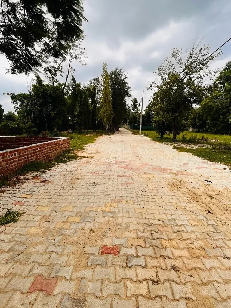 ETR Residential Plots