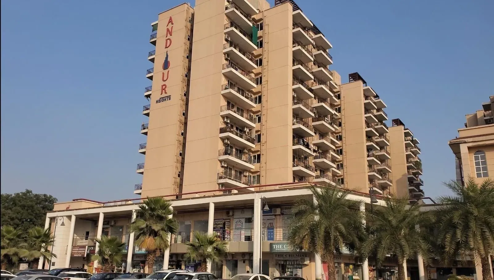 Signature Andour Heights